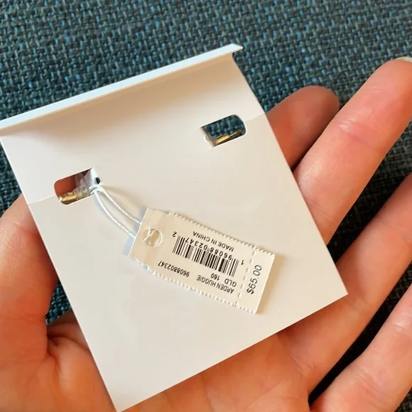 $ firm Kendra Scott Crystal Huggie Hoops - Picture 5 of 5